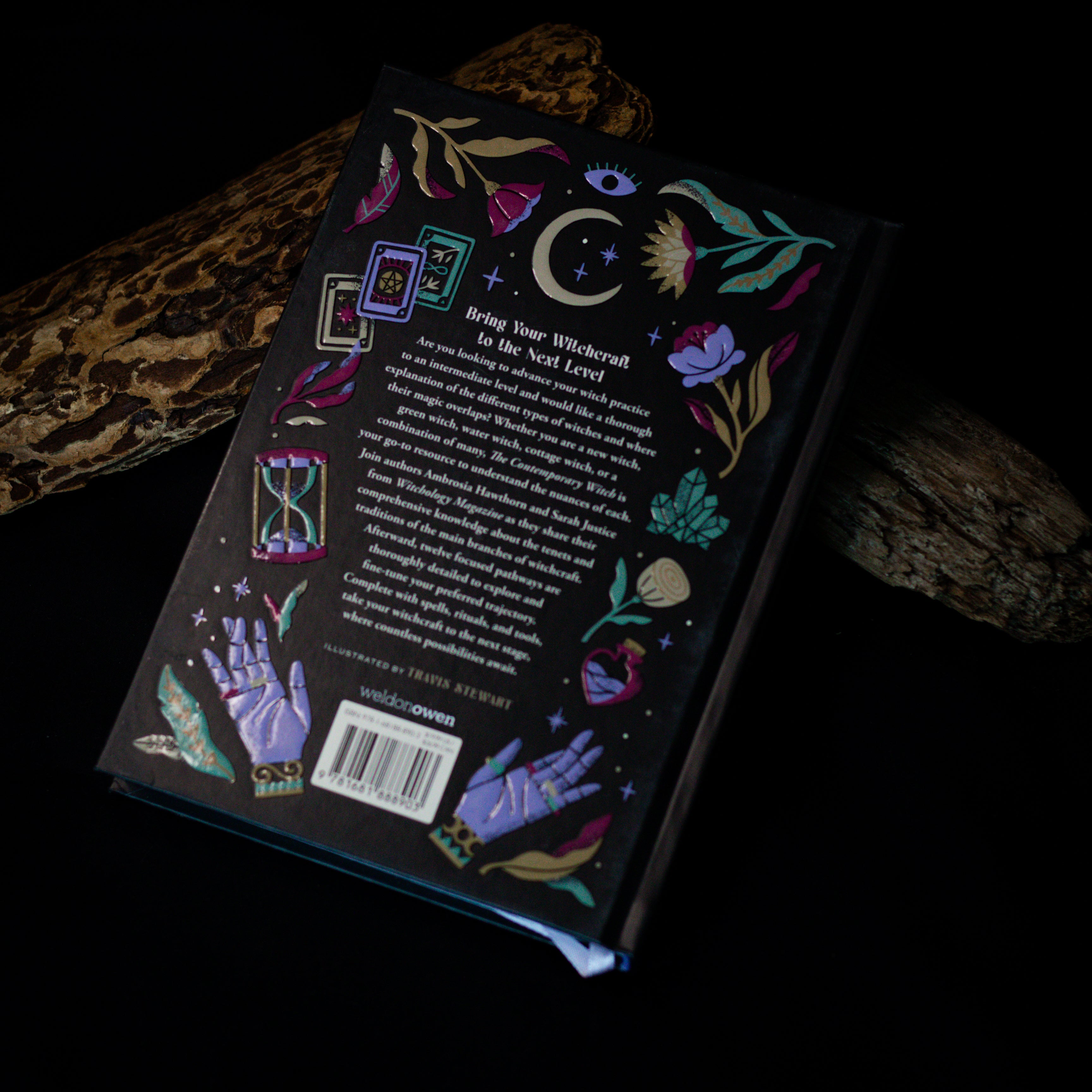 The Contemporary Witch: 12 Types & 35+ Spells and Rituals for Advancing Witches to Find Their Path