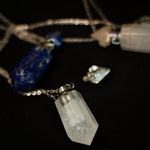 Charger l'image dans la galerie, Keepsake Perfume Crystal Necklace
