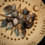 Charger l'image dans la galerie, Black Moonstone | TUMBLED
