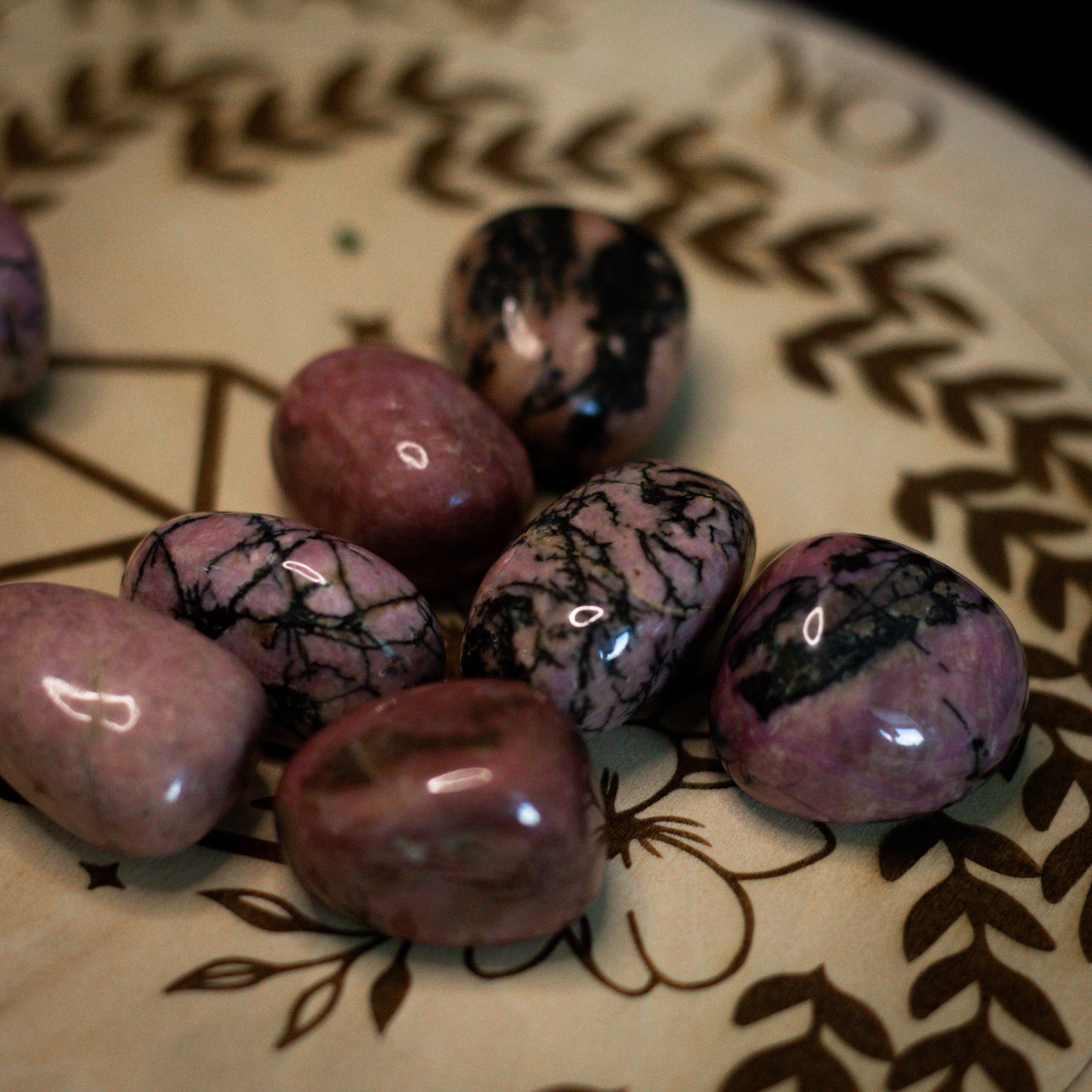 Rhodonite | TUMBLED