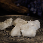 Load image into Gallery viewer, Clear Quartz | RAW - M
